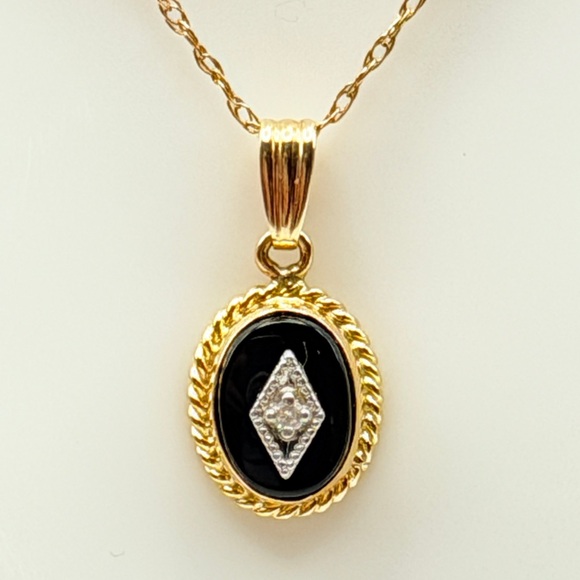 Carla Jewelry - Vintage 14K Solid Gold Black Onyx Diamond Pendant Necklace 18” *Signed Carla*